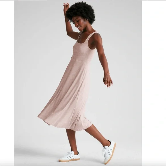 Beyond Yoga Featherweight At The Ready Square Neck Dress in Chai, Medium NWT - Picture 10 of 10